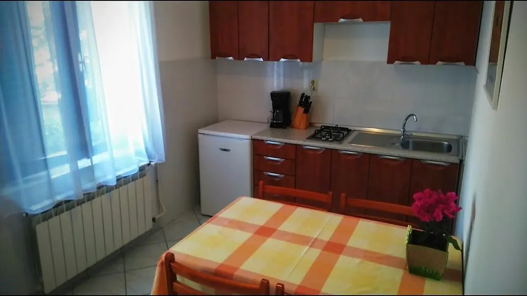 Apartments Kalac لابين 0*,  كرواتيا